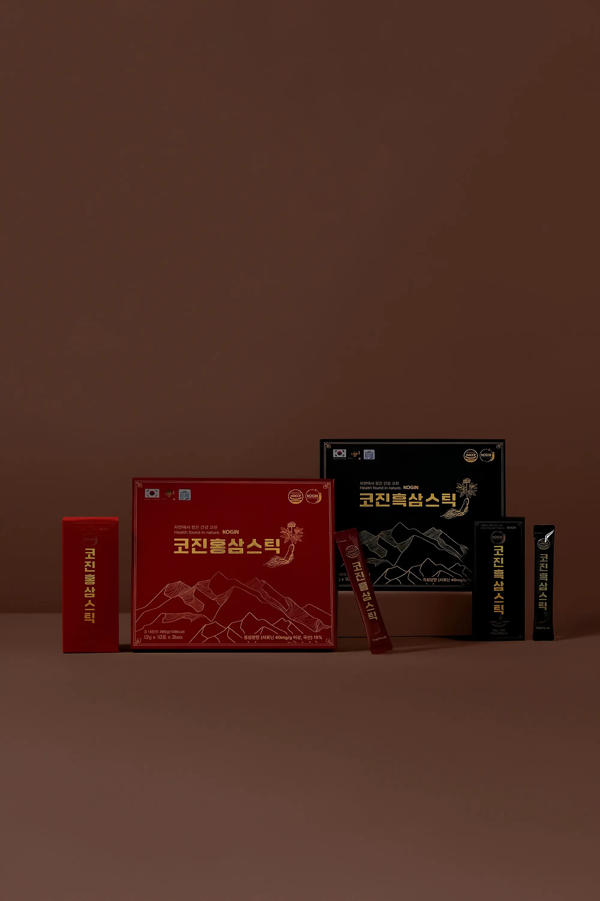 코진 홍삼스틱 상자와 낱포를 펼친 실제 선물세트 사진
